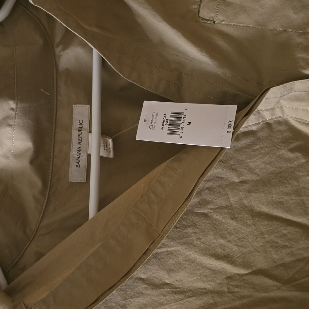 Banana Republic Tan Button-down shirt, Size M